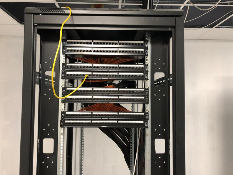 cabling cabinet wiring system